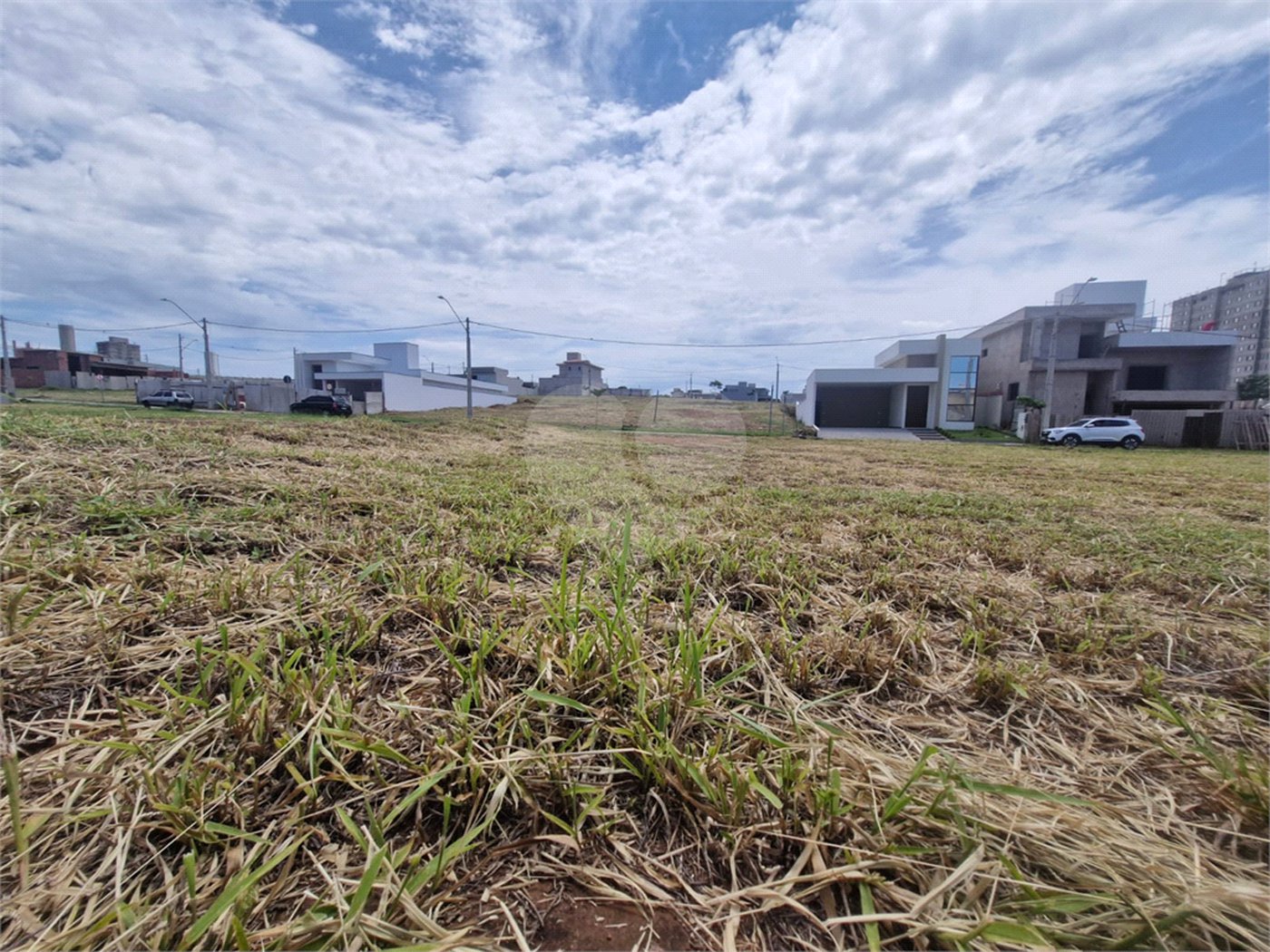 Terreno à Venda no Condomínio Monte das Araucárias