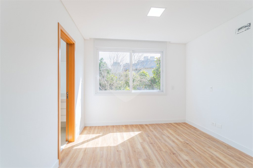 Casa à venda com 4 suítes no condomínio Villagio Quadrifolio, São Paulo - SP
