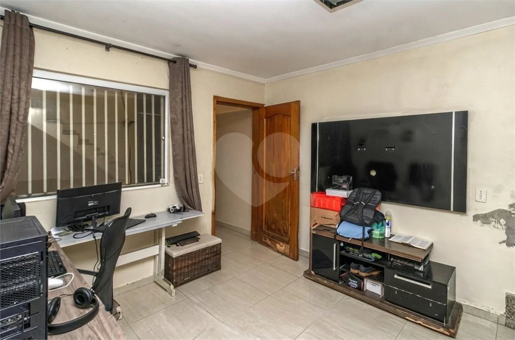 Prédio á venda - Saúde