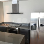 Apto 220 metros no Campo Belo. varanda, 5 vagas, 3 suítes. Visite