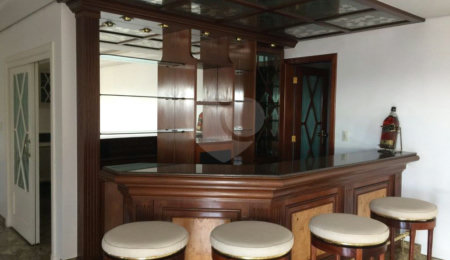 Apartamento à venda com 4 quartos, sendo 3 suítes, em Bosque da Saúde, São Paulo, SP
