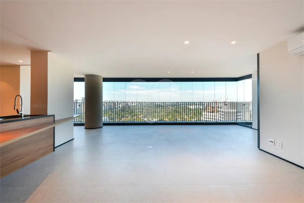 Apartamento para venda e locação em Pinheiros com 3 quartos, sendo 3 suítes, 178m²