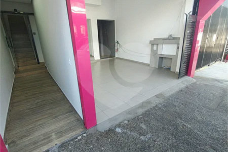 SALÃO COMERCIAL DE 100M² - RECEM REFORMADO