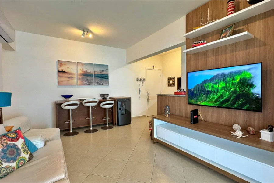 Apartamento à venda com 3 quartos, sendo 1 suíte, em Riviera de São Lourenço, Bertioga, SP