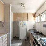 Este elegante apartamento em Higienópolis oferece 224m² de área muito bem distribuída, perfeito para quem valoriza conforto