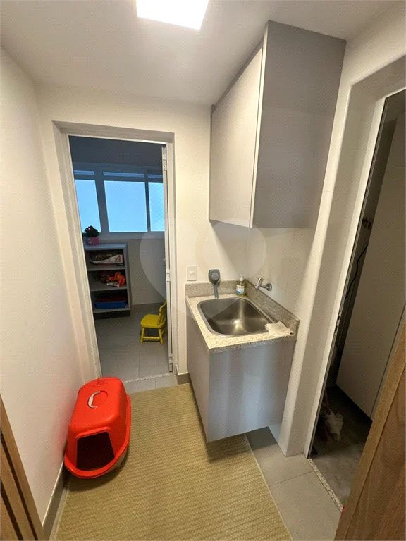 Apartamento à venda no bairro Vila Regente Feijó com 165 m² de área útil construída, com 3 dormitórios, sendo 3 suítes,Mobiliado com 3 Suítes 3 Vagas no Araribá Home Resort
