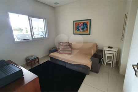 CASA A VENDA NO URBANOVA COM 390M², 5 DORMITORIOS, 6 BANHEIROS, PISCINA, 3 VAGAS, Sjc