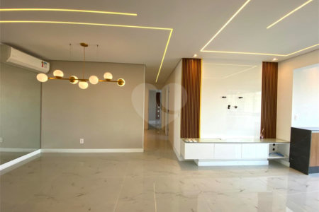 Apartamento à venda no Condomínio Monumento com 73m²