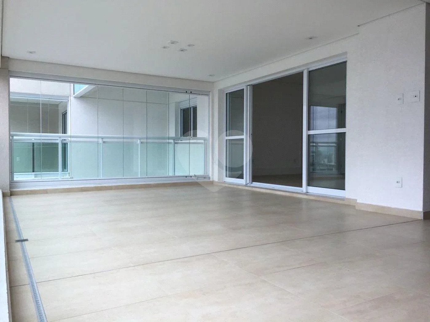 Paraíso - Apartamento com Varanda Gourmet e Lazer de Clube