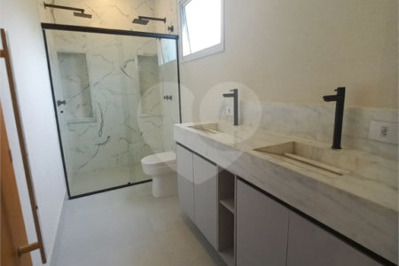 Casa a venda no Condomínio Porto Atibaia