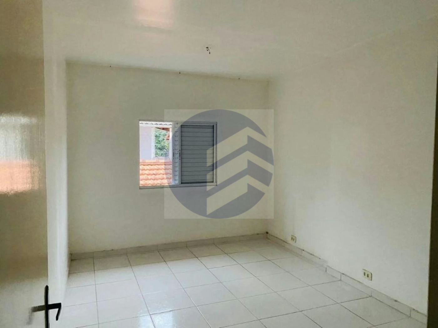 Casa à venda com 2 quartos em Jardim Rizzo, São Paulo - SP