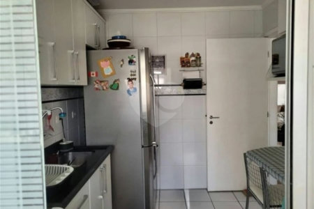 Apartamento 02 dormitórios com 1 vaga na Saúde em 60m2