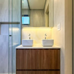 Casa Térrea Evidências - Indaiatuba/SP - R$ 1.950.000,00 - Área Total 307,33 m² - Área Construída 201,90 m² - TÉRREA - 03 suítes sendo a master com closet; Escritório; Lavabo; Cozinha com cooktop, forno, micro-ondas e coifa; Móveis planejados na hall de entrada, sala, escritório, cozinha, gourmet, s