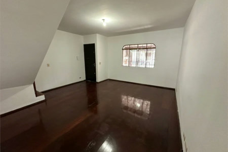 Sobrado à venda com 2 quartos em Jardim Ester, São Paulo, SP