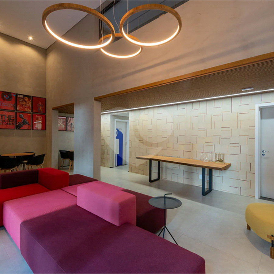 STUDIO DE 24M² MUITO BEM LOCALIZADO PERTO DE TUDO