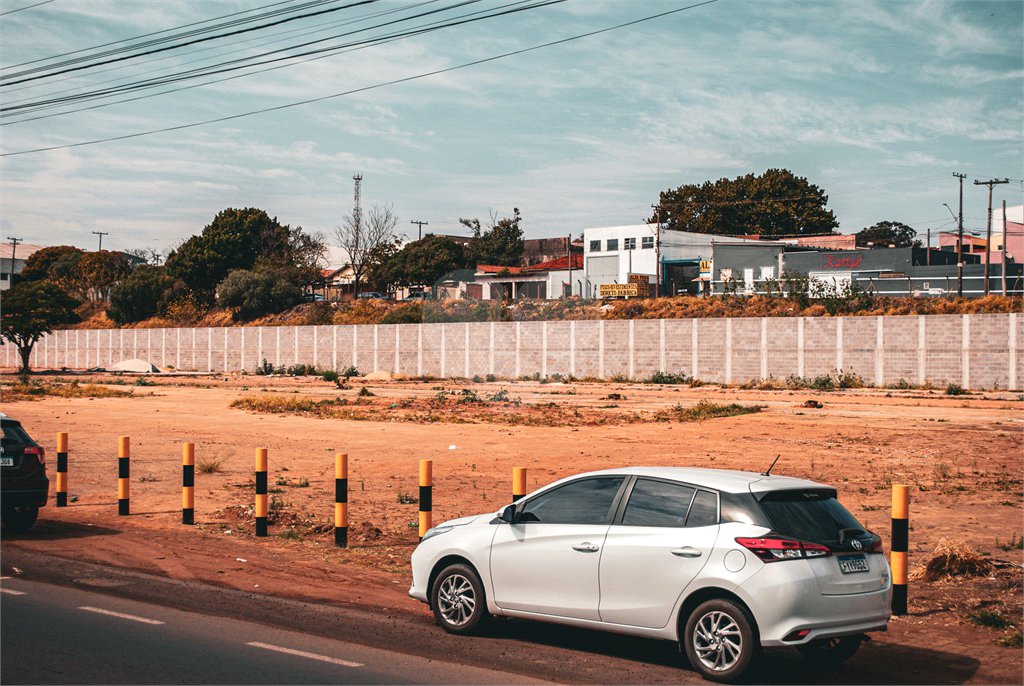 Terrenos Estratégicos – Avenida Getúlio Vargas | 9.262,02 m² (Potencial: 11.437,80 m²)