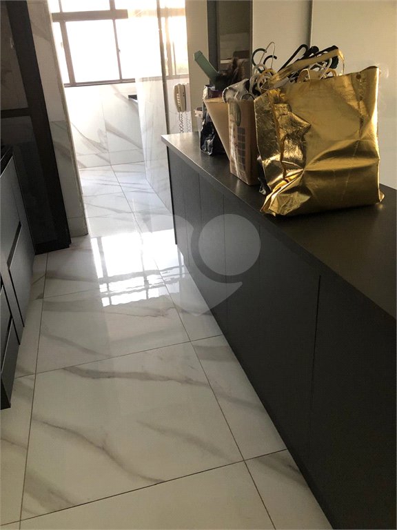 Apartamento com 2 dormitórios à venda, 68 m² por R$ 635.000,00 - Mirandópolis - São Paulo/SP