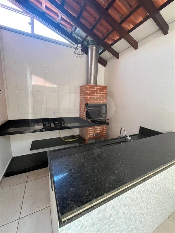 Casa 3 dormitórios em Hortolandia
