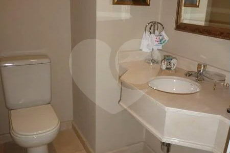 Apartamento à venda no Paraíso - 238 m² com 3 vagas