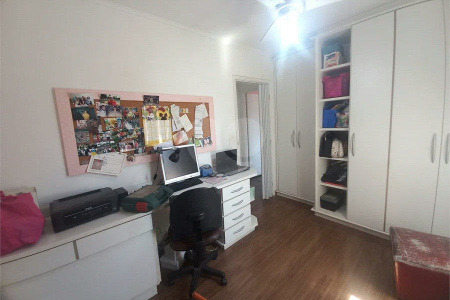 Sobrado com 2 Suítes na Região da Vila Santa Catarina!!!