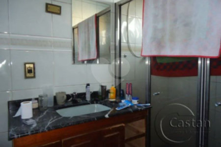Casa térrea à venda na região da Moóca