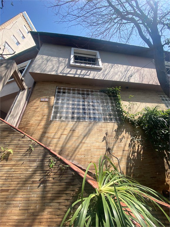 Casa à venda na Vila Monumento - 4 quartos/1 Suíte/1 Vaga
