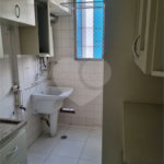 Apartamento 45m2 com 2 dormitórios e vaga no Jardins