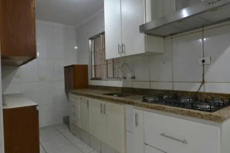 Sobrado à venda com 4 quartos em Jardim Trussardi, São Paulo - SP