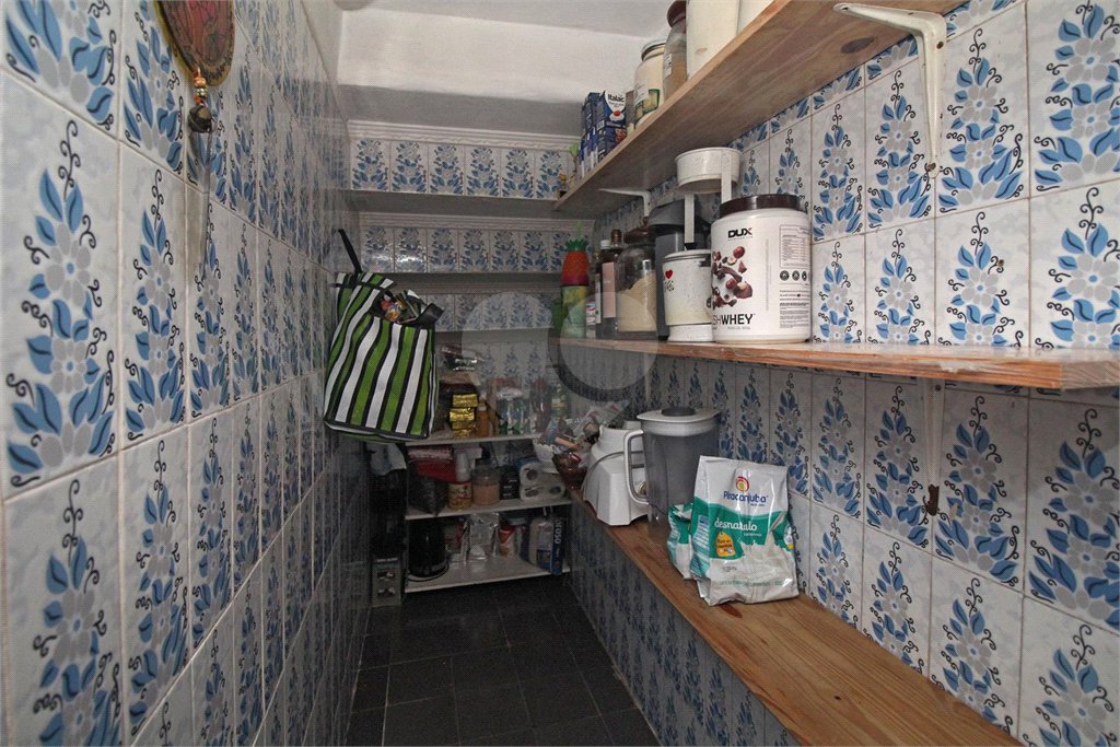 Sobrado espaçoso à venda com 220m² no Planalto Paulista