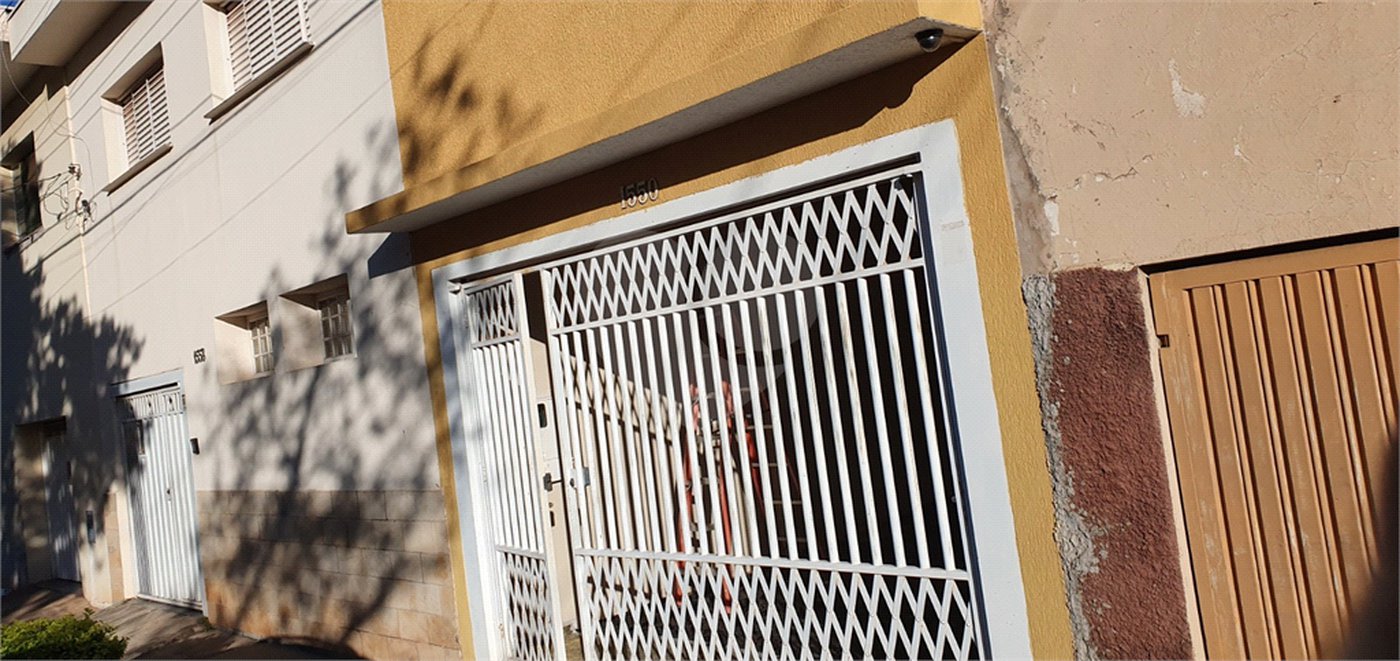 Casa Residencial Jardim São Carlos á venda.