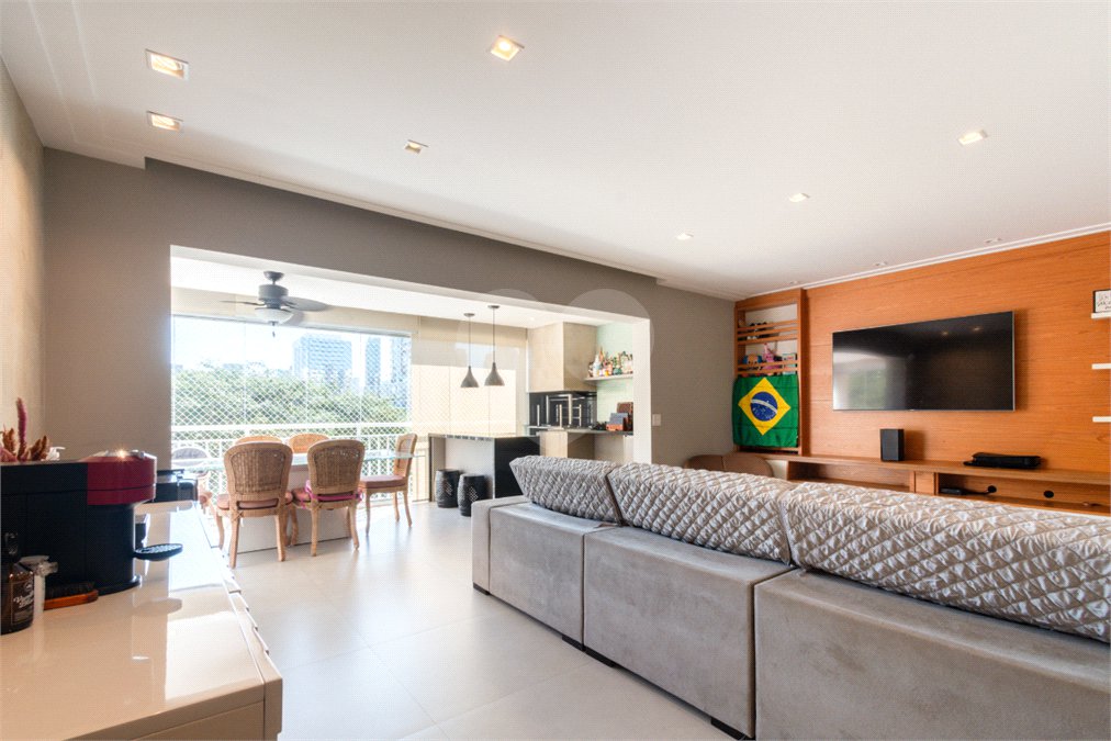 Apartamento à venda com 4 quartos, sendo 2 suítes, em Brooklin, São Paulo, SP