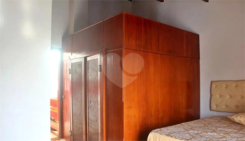 Casa com 250m² , 3 quartos, sendo 1 suíte , 3 vagas , à venda no Jd. Ana Maria - Santo André