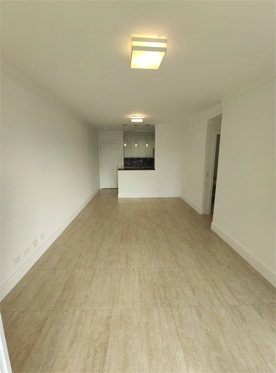 Apartamento à venda ou para alugar com 3 quartos, sendo 1 suíte, em Parque Reboucas, São Paulo, SP