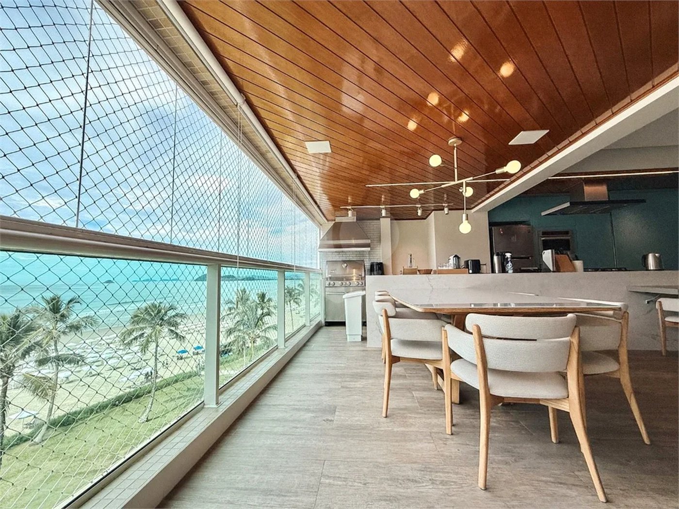 Apartamento à venda com 3 suítes em Riviera de São Lourenço, Bertioga, SP