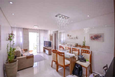 Oportunidade Apartamento mobiliado á venda na saude com 60m² com 2 dorm e 2 vaga. Aceita e estuda Permuta ( sujeito a avaliação).