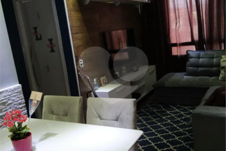 Apartamento 49m² , 2 dormitórios , 1 vaga , à venda no centro de Guarulhos.