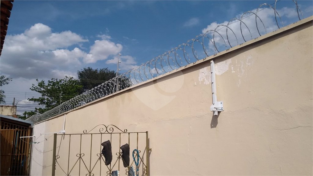 Casa térrea para venda ou locação no Santa Felícia.