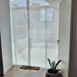 Casa à venda com 4 quartos, sendo 2 suítes, no condomínio Miro Carvalho - Pitinga, São Paulo - SP