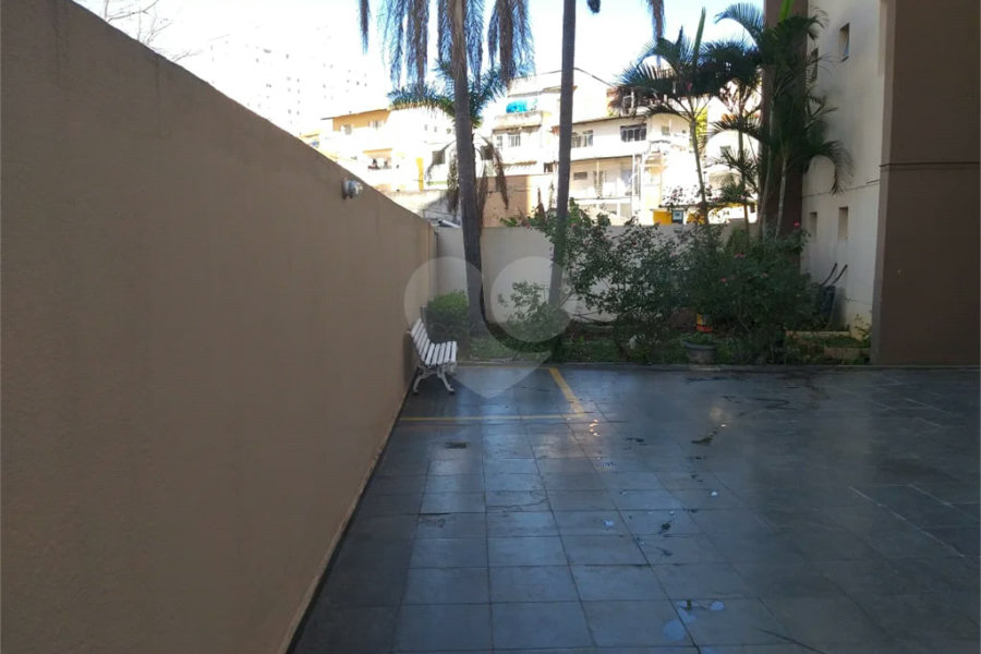 Apartamento a venda com 2 dormitórios e 1 vaga no Tremembé