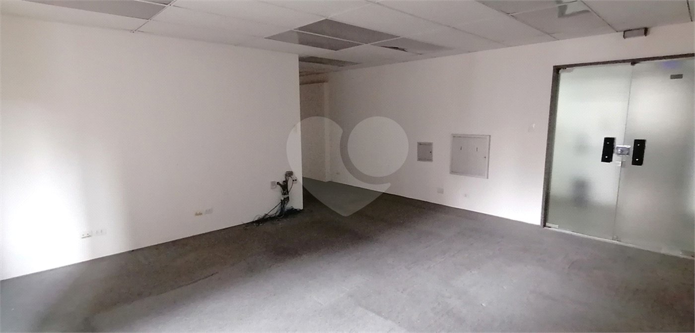 Sala comercial à venda em Higienópolis com 170 m2