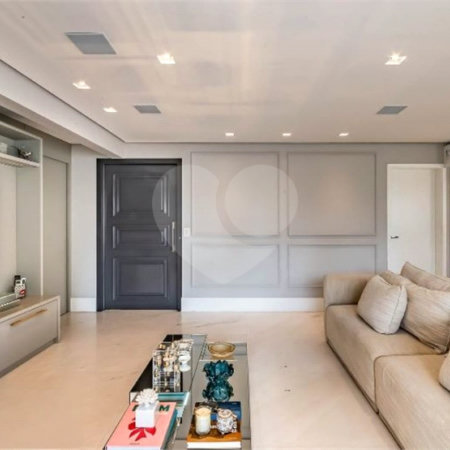 Apartamento à Venda - Santa Cecília, 3 Quartos, 160m2 Este espaçoso apartamento de 162 m² oferece uma combinação perfeita de conforto e localização privilegiada!!