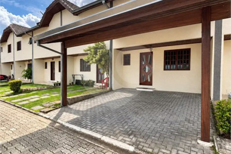 Sobrado Condomínio Florenz 3 quartos 94 m² Vila Suissa - Mogi das Cruzes SP