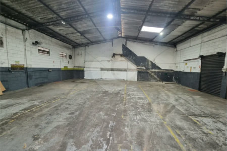Galpão Comercial para Locação no Jardim do Trevo em Campinas com 276 m² de Área Construída e Amplo Terreno