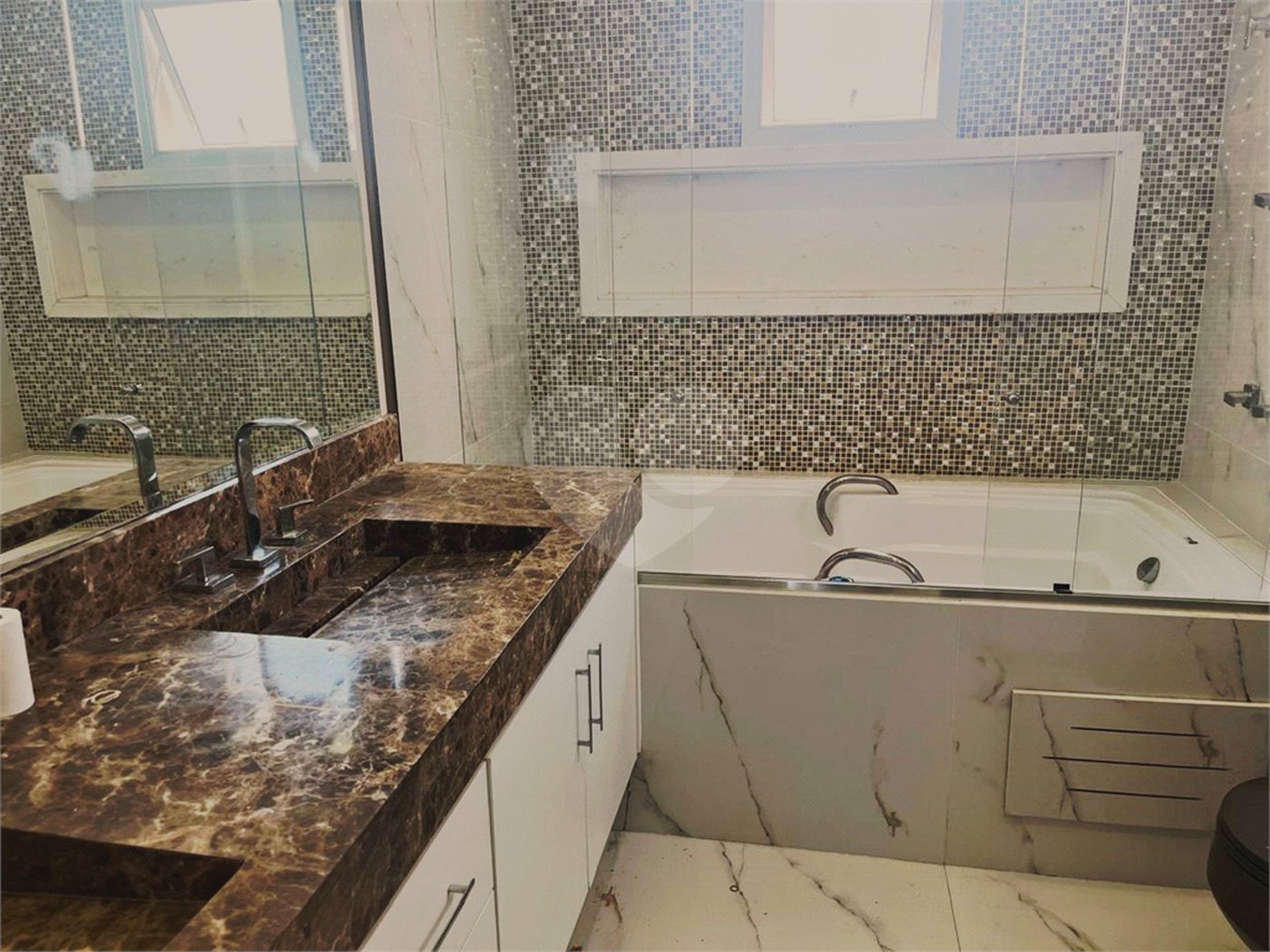 CENTRAL PARK MOOCA – 202 m² | 4 DORMITÓRIOS (3 SUÍTES) | 4 VAGAS FIXAS | VARANDA GOURMET | CONDOMÍNIO CLUBE COMPLETO