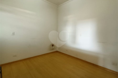 Casa térrea com duas edículas para venda - Saúde, SP.
