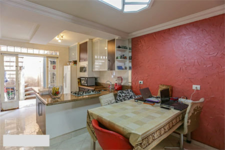 Casa de vila, 120 m², 02 dormitórios na Vila Olimpia