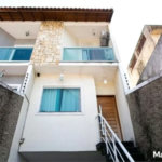 Casa com 153m², 3 dormitórios, sendo 1 suíte, 4 vagas, à venda na Penha.