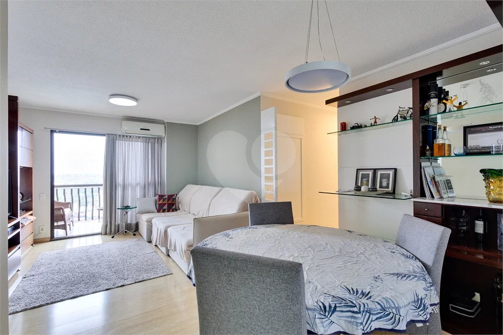 Apartamento a venda no Alto da Boa Vista com 3 quartos