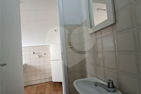 GRANDE OPORTUNIDADE DE COMPRA! APARTAMENTO DE 96m² NO CONDOMÍNIO CÓRSEGA