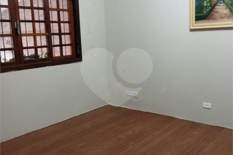 Sobrado com 3 dormitórios na Vila Ede